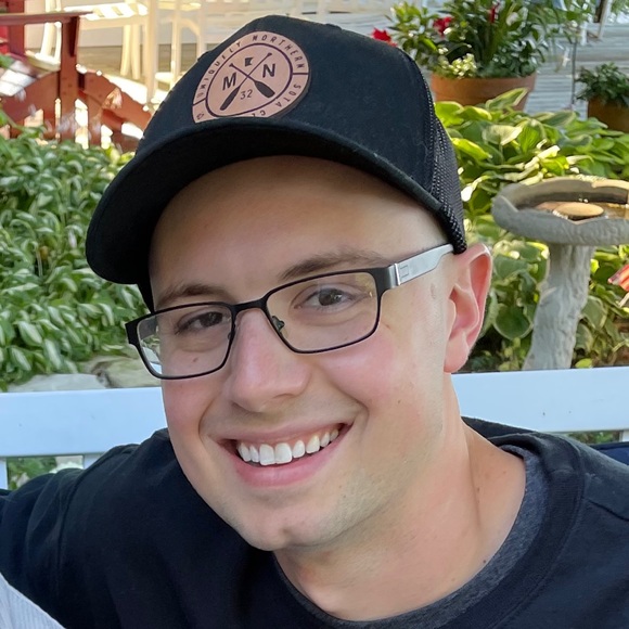 Meet your Posher, Jesse - Picture 1 of 1